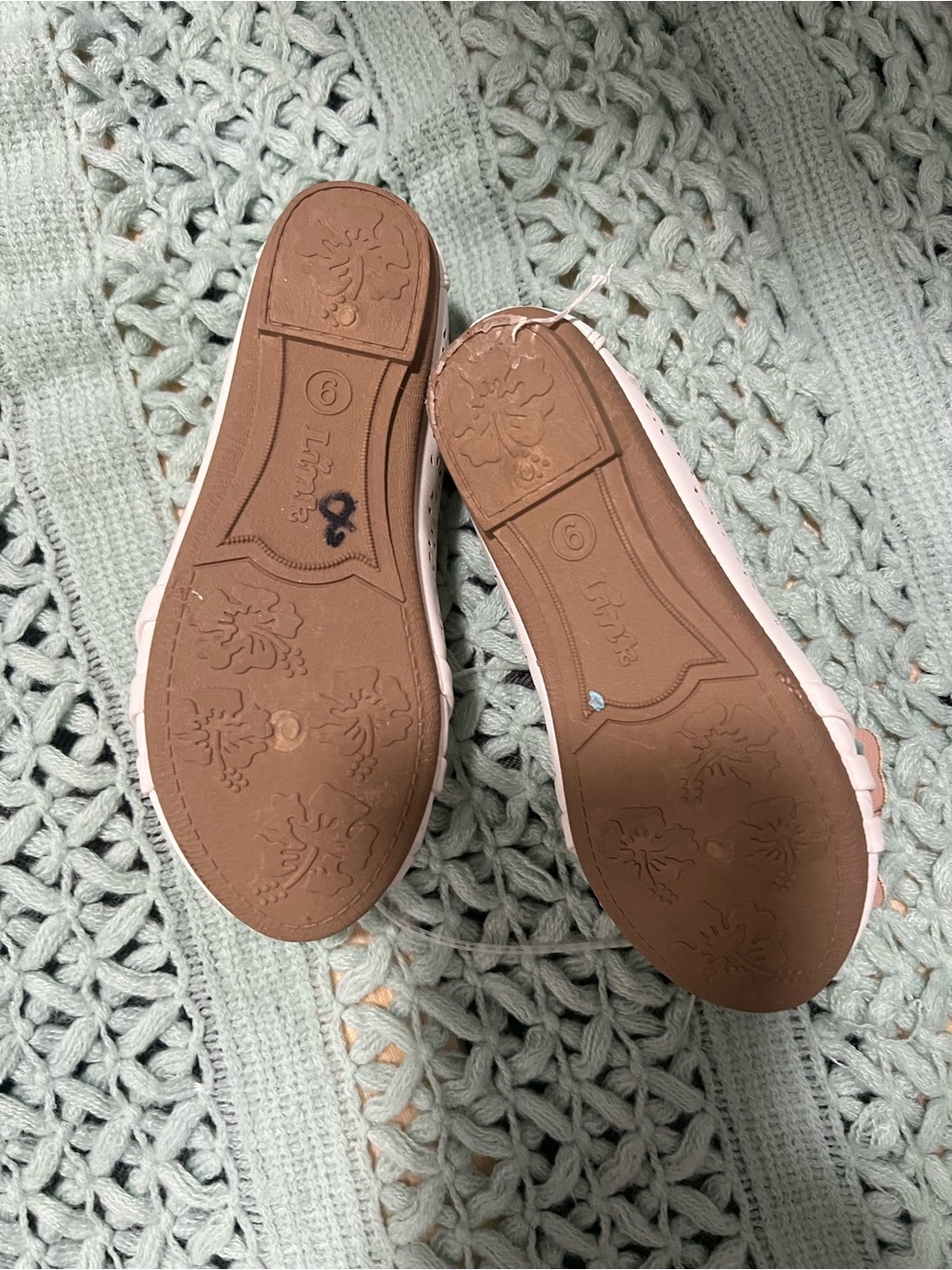 Link Girls Light Pink Butterfly Dress Flats - Picture 3 of 4